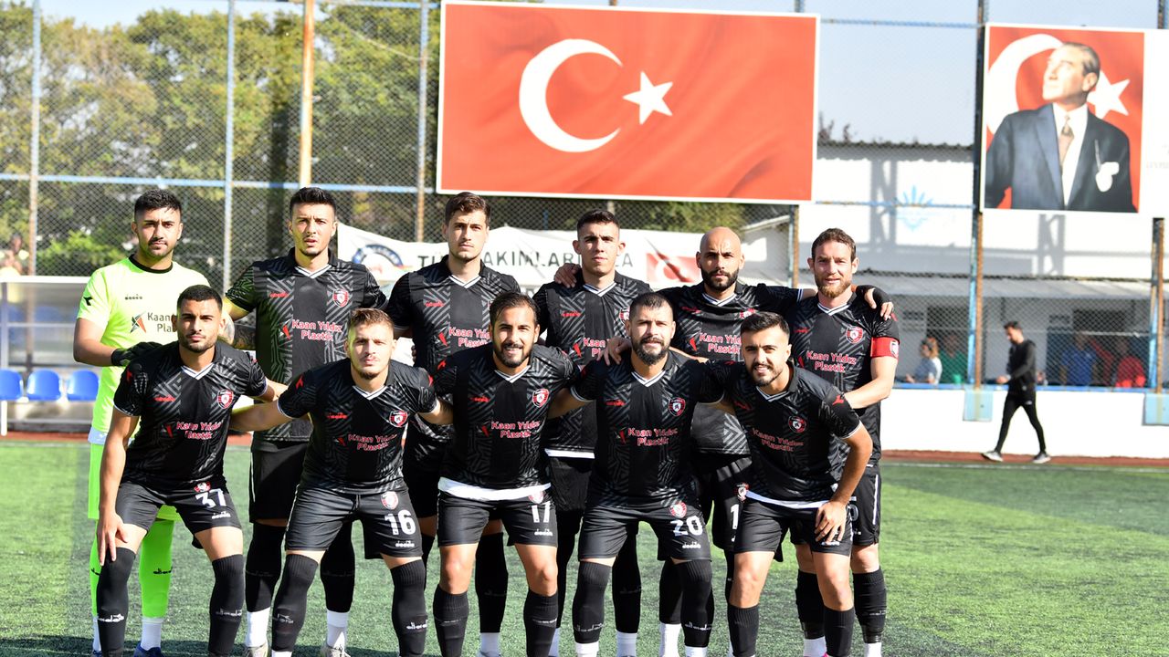 Yıldızspor 45 FK zirveyi bırakmadı