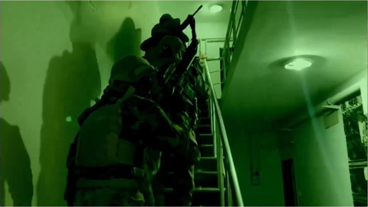 Manisa'da silah kaçakçılarına dev operasyon