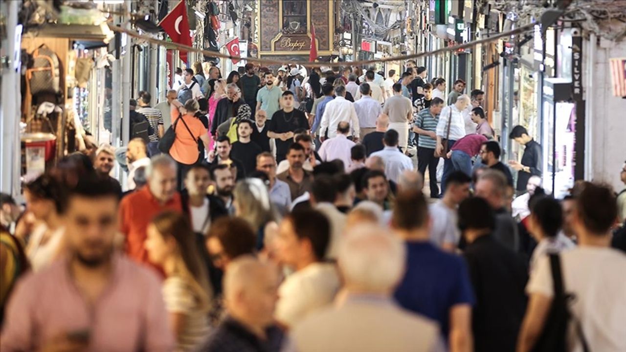 Türkiye'nin nüfusu 85 milyon 372 bin 377