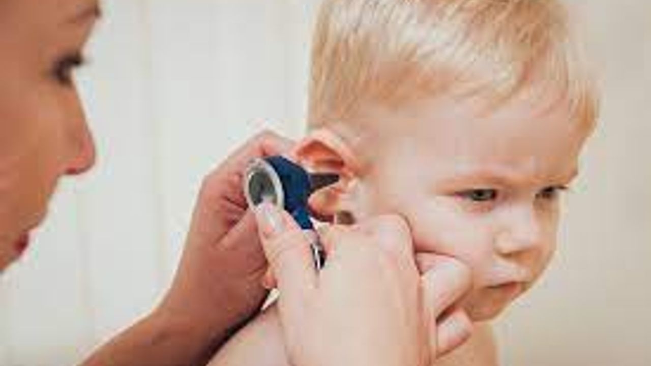 Bebeklerdeki kulak iltihabına dikkat!