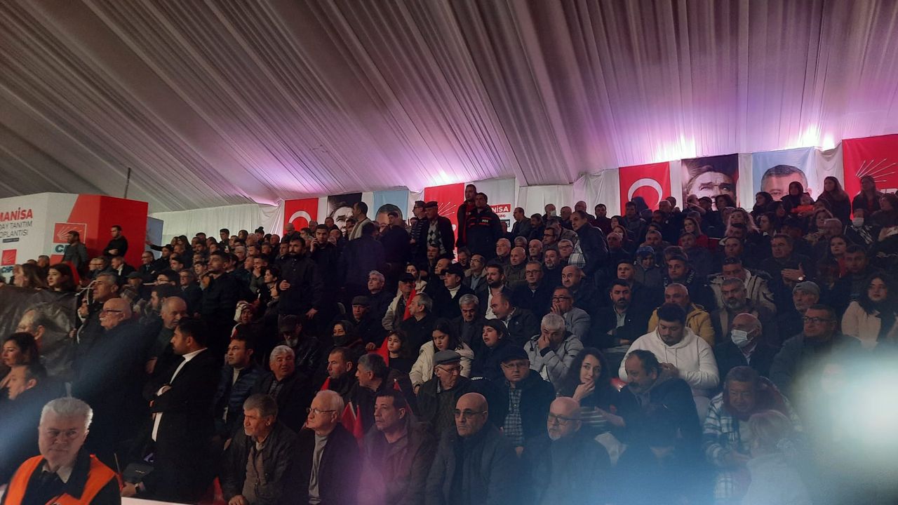 CHP Manisa'da, ‘Yeni Başkan Güçlü Manisa’ sloganıyla yola çıktı