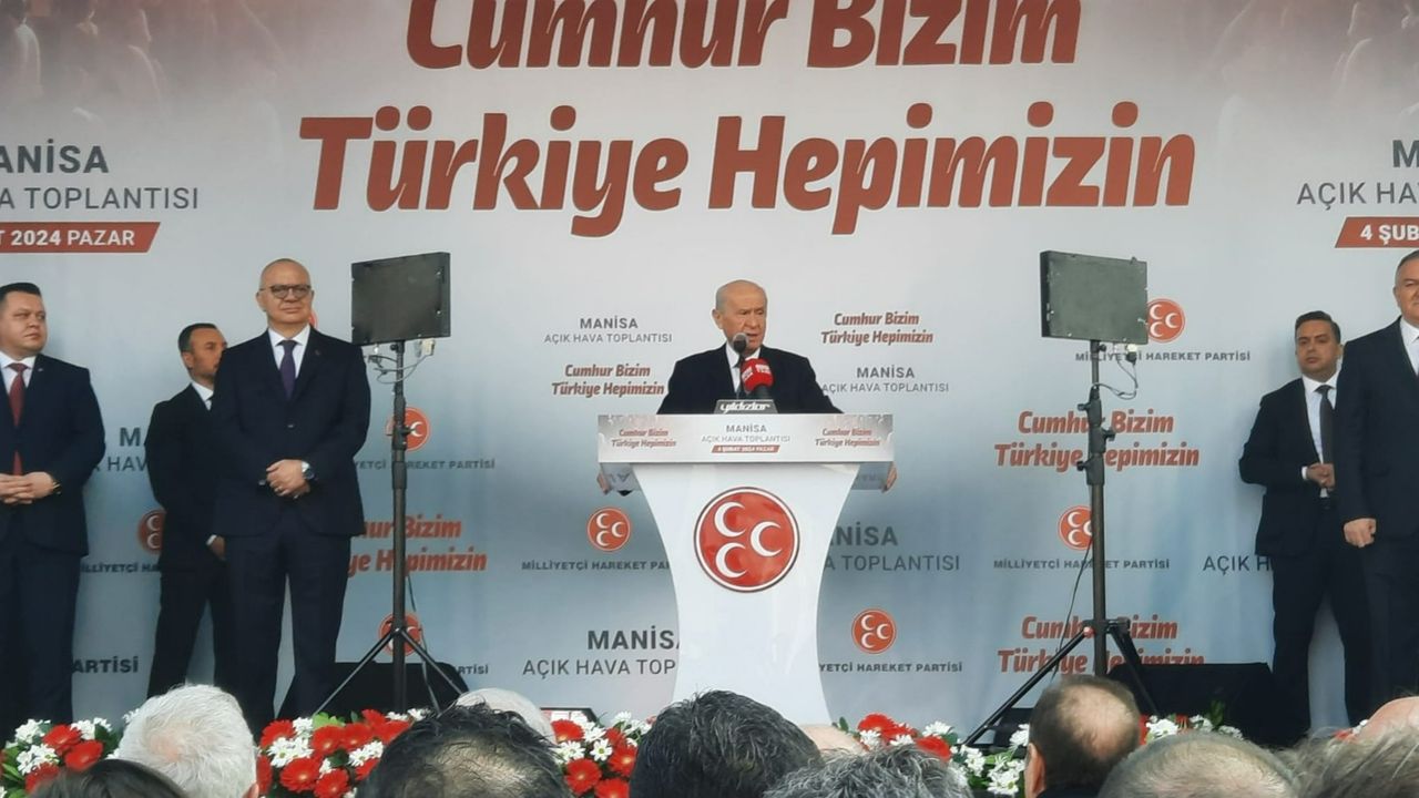 MHP lideri Devlet Bahçeli Manisa'da konuştu
