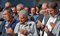 Demirci'de yağmur duasına çıktılar