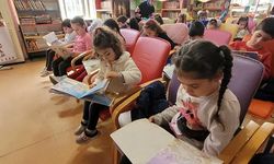 Manisa İl Halk Kütüphanesi Minikleri Ağırladı