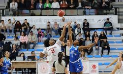 Turgutlu Belediyesi Kadın Basketbol Takımı İzmit Deplasmanında