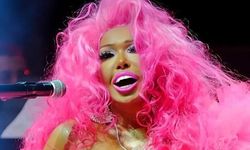 Bülent Ersoy'da 'Barbie' Akımına Uydu