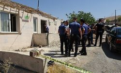 Silahla oynarken arkadaşını vurdu