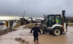 Sel ve fırtınada 40 vakaya müdahale edildi