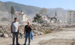 Depremzedeler hala umutla bekliyor!
