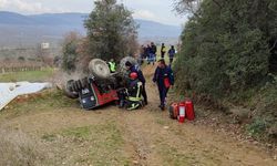 Sarıgöl'de traktör kazası: Arazide çalışırken traktörün altında kaldı