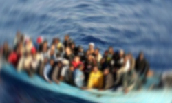 Ege Denizi'nde 23'ü çocuk, düzensiz göçmen kurtarıldı