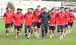 Turgutluspor’da futbolcular antrenmanlara çıkmama kararı aldı