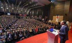 CHP Genel Başkanı Özel: "Erdoğan ile yüz yüze görüşeceğim, kutuplaşmayı kırmak için adım atacağımıza inanıyorum"