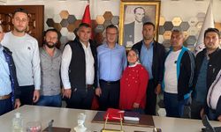 Alaşehir'in ilk kadın muhtarından Başkan Özküzcüoğlu'na ziyaret