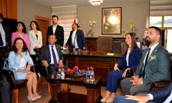 CHP Genel Başkanı Özel, Gülşah Durbay’ı ziyaret etti