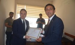YRP'den Manisa'da ki kazanan tek adayı Murat Daban göreve başladı