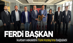 Başkan Zeyrek, kurban vekaletini Türk Kızılay'a bağışladı