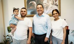 Akhisarlı İclal  bebek Dubai'den döndü