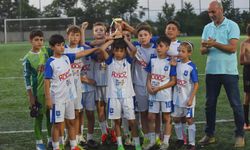 Yunusemre Belediyespor futboldaki başarısı göz dolduruyor