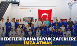 Hedefleri daha büyük zaferlere imza atmak