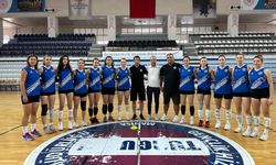 Turgutlu Belediyesi Kadın Voleybol Takımı antrenmanlara başladı