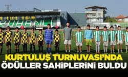 Kurtuluş Turnuvası’nda ödüller sahiplerini buldu