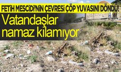 Fetih Mescidi’nin çevresi çöp yuvasını döndü! Vatandaşlar namaz kılamıyor