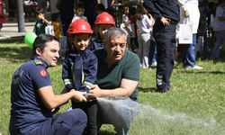 Minik öğrenciler fahri itfaiyeci oldu