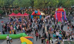 Saruhalı’da festival  coşkusu; Çocuklar doyasıya eğlendi