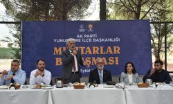 AK Parti Manisa Teşkilatı muhtarlarla buluştu