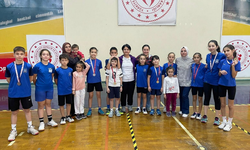 Yunusemreli badmintonculardan madalya şovu