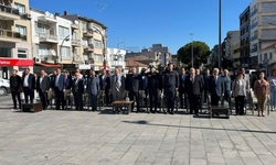 Gölmarmara Belediyesi'nden Muhtarlar günü kutlaması