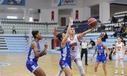 Manisa’nın tek kadın basketbol takımının rakibi Mersin ekibi