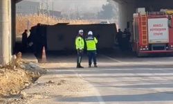 Denizli'de işçi servisi devrildi: Ölü ve yaralılar var!