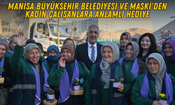 Manisa'da kadın çalışanlara jest