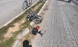 Aracın çarptığı bisiklet sürücüsü hayatını kaybetti