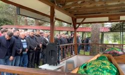 Eşini patpat kazasında kaybetti, kendisi kalp krizinden öldü