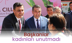 Ferdi Zeyrek ve Ekrem Cıllı, kadınları unutmadı