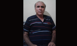 Odasında başından silahla vurulmuş halde ölü bulundu