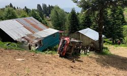 Kaza bir aileyi daha ayırdı: Kocası öldü, eşi yaralandı