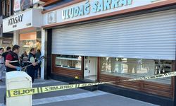 Kuyumcuya silahlı saldırı düzenleyen 19 yaşındaki genç 2 kişiyi yaraladı