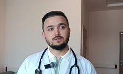 16 günlük bebeğin boğazına badem şekeri takıldı