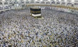 Kabe'de bayramdan önceki son cuma yoğunluğu