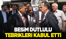 Besim Dutlulu ilk tebrikleri meclis çıkışında kabul etti
