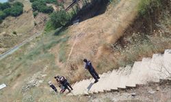 Bisikletiyle dereye uçan çocuk hayatını kaybetti