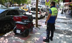 Manisa'da kaldırım işgaline geçit yok!