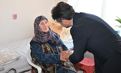 Manisa Büyükşehir’den Huzurevlerine Bayram Ziyareti: “Büyüklerimiz Baş Tacımız”