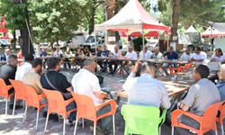 Gölmarmara’da Resmi Bayramlaşma Töreni Gerçekleştirildi