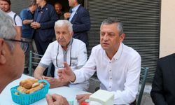 Manisalı Aşçı Mehmet’ten Ferdi Zeyrek için hayır yemeği