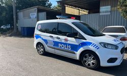Tamir için çıktığı çatıdan düştü